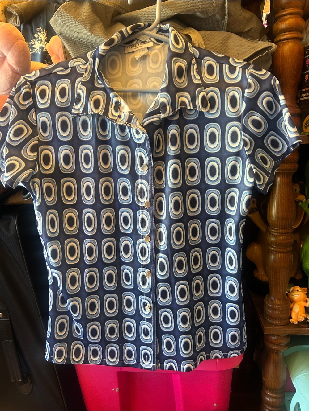 Vintage 70’s Blue mod Geometric Print Button-Front Women's Top please read